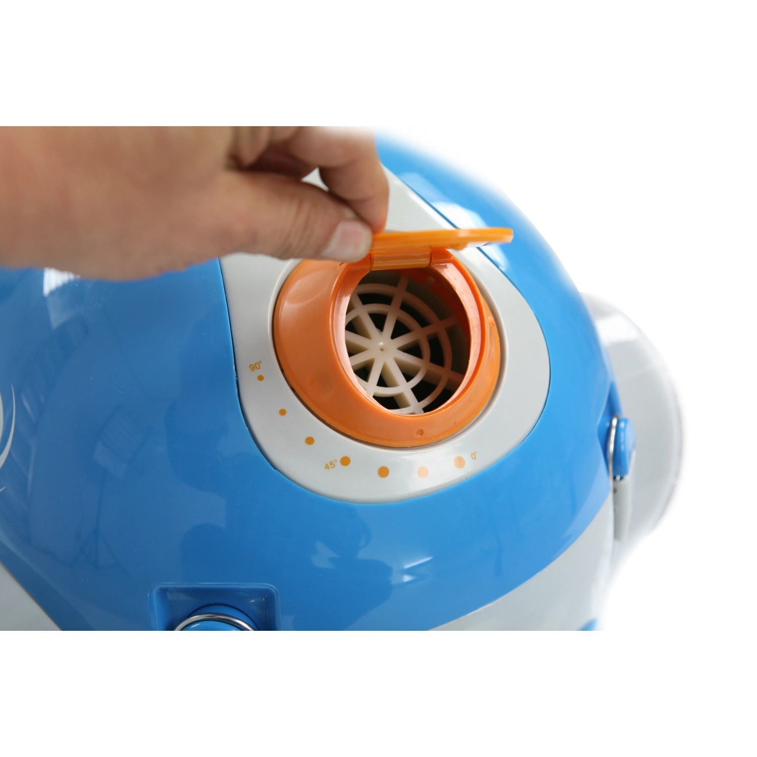 Detailaufnahme: Blauer Steinbach Speedcleaner Poolrunner mit geöffneter Filterklappe.