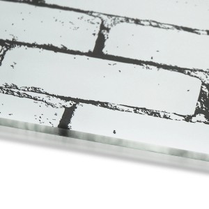 KARAT Design Memoboard Brick 40x60cm aus Glas mit Backsteinmuster, vielseitig einsetzbar.