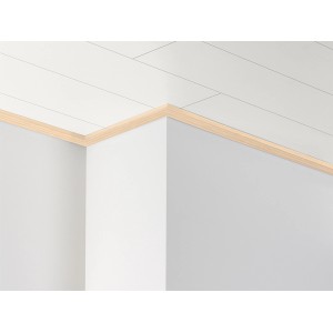 Eckansicht: Parador Dekordeckenleiste Dal 3 Light Lines, helle Holzoptik, für moderne Raumgestaltung.