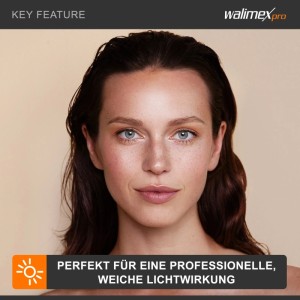 Portrait einer Frau, perfekt ausgeleuchtet mit weich diffusem Licht. Ideal für Walimex Diffusor Stoff im Fotostudio.