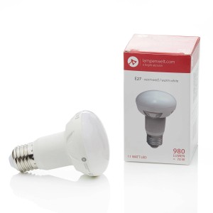 Weiße Lindby LED E27 Lampe (11W) mit Reflektor und Verpackung.