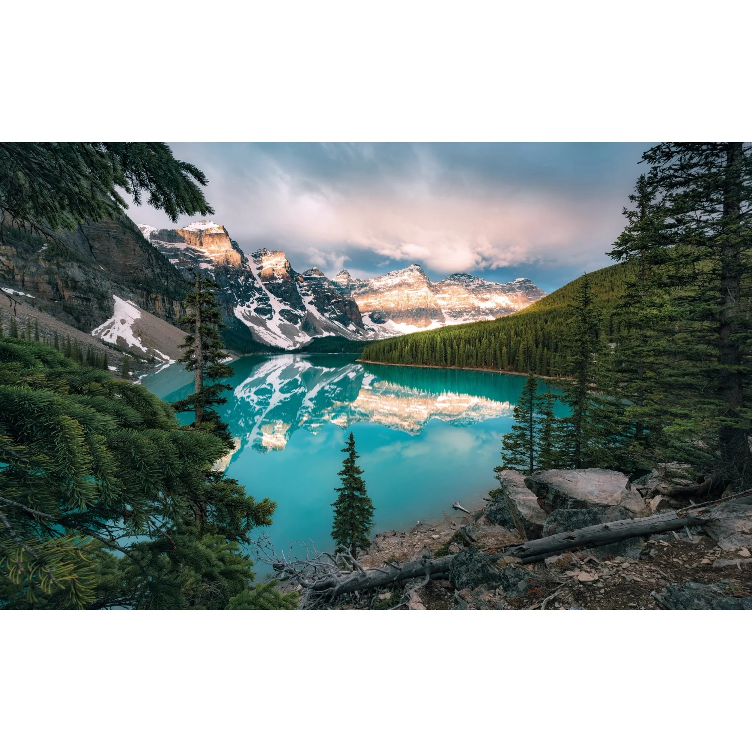 Vlies Fototapete Magic Moraine Morning