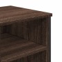 Detailansicht des braunen vidaXL Waschbeckenunterschranks in Eichen-Optik. Sichtbar sind die Holzmaserung und ein Innenregal.