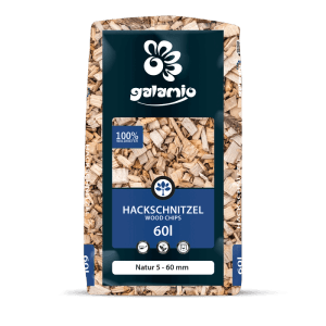 Galamio Holzhackschnitzel Natur 60l. Helle Kiefernholz-Chips in transparenter Verpackung, ideal als Mulch für den Garten.
