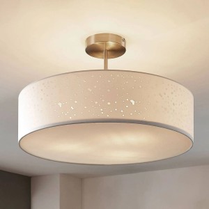 Weiße Lindby Deckenlampe Umma mit Textilschirm und Sternenhimmel-Effekt für Wohnzimmer.