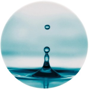 Steckdosenstöpsel Water mit blauem Wassertropfen-Motiv, 3er Set.