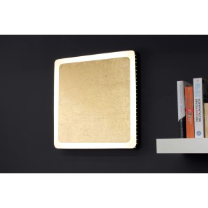 Quadratische LED-Deckenleuchte Solaris in Gold, Weiß und Schwarz, 41x41 cm.