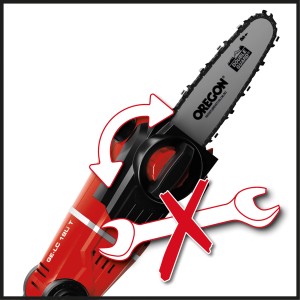 Einhell Hochentaster-Aufsatz für Akku-Heckenschere mit drehbarem Kopf und werkzeuglosem Kettenwechsel.