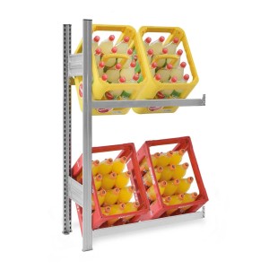 Verzinktes PROREGAL Getränkekistenregal Anbauregal mit zwei Ebenen und gelben und roten Getränkekisten.