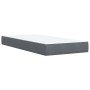 Boxspringbett Matratze, dunkelgrau, 100x200 cm. Samt-Bezug, weiße Matratzenauflage.