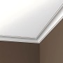 Weiße PROFHOME Eckleiste als Deckenabschluss im Raum, 20er Set (40 m).
