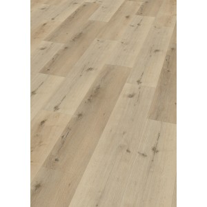 Heller Klebe-Vinylboden in Eichenoptik (Expert Hellweg Eiche) für stark frequentierte Bereiche.