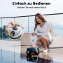Frau startet EVERCROSS BOT Y10 Poolroboter (schwarz) am Poolrand.