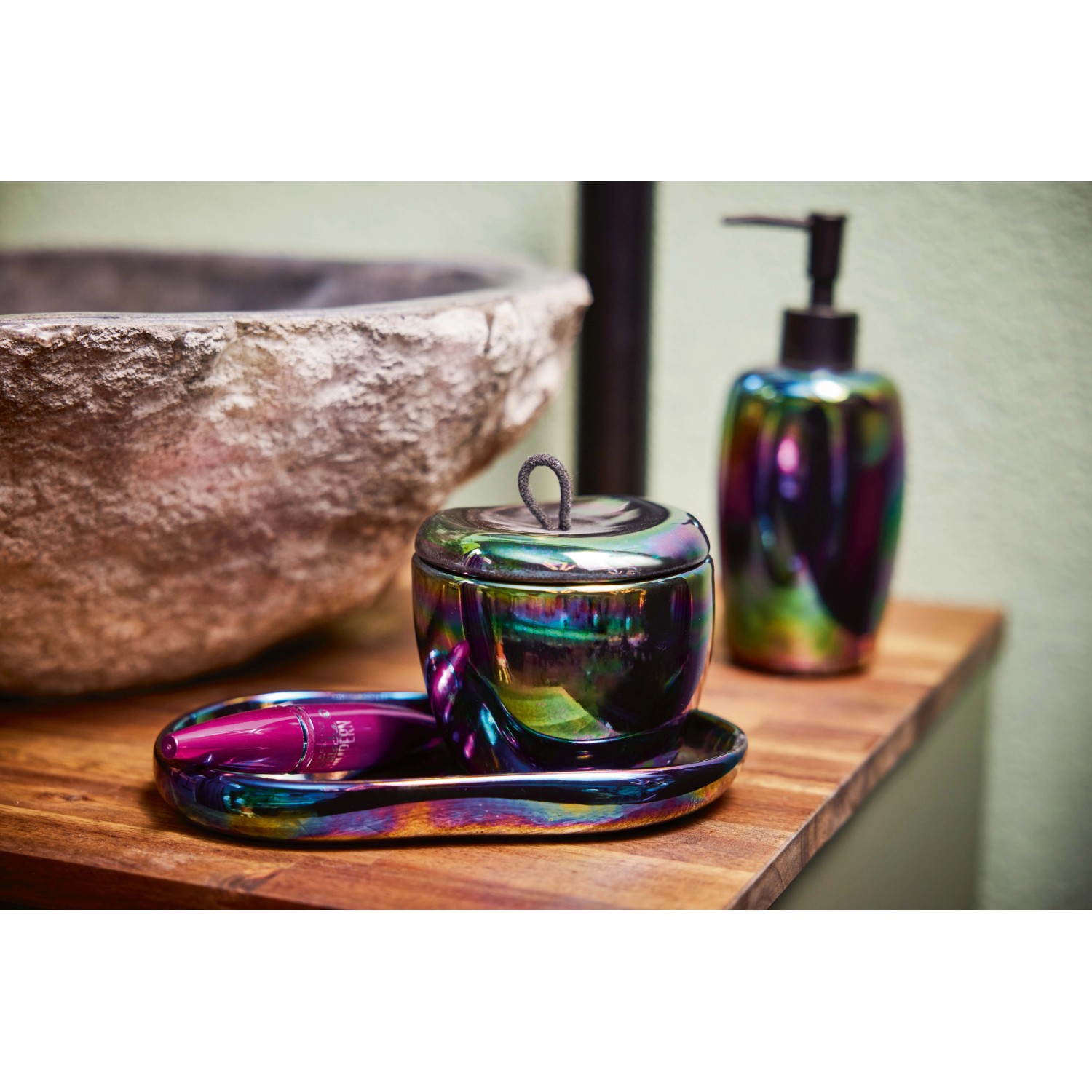 baliv Dark Wonder Kosmetikdose mit Flip-Flop-Effekt aus Keramik für Bad-Accessoires.