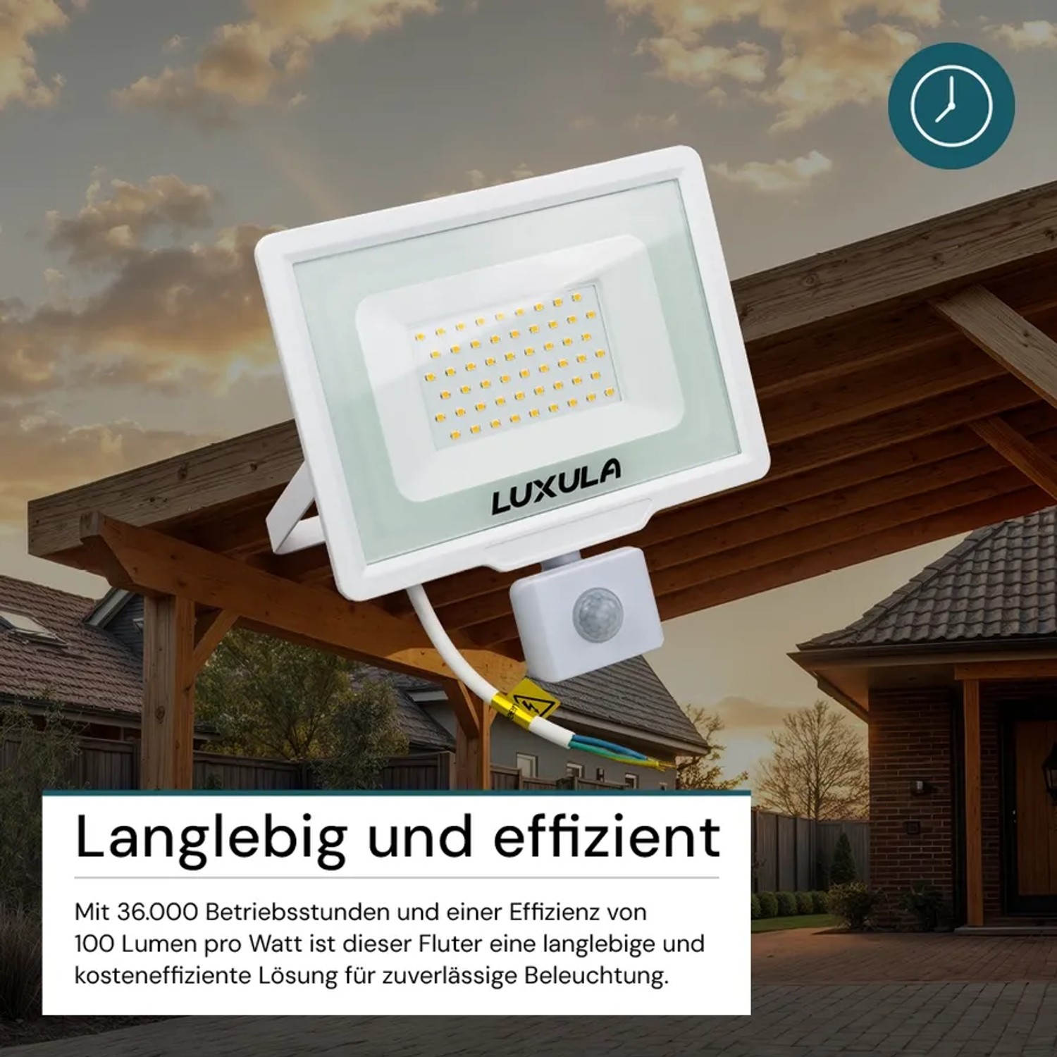 Weißer LUXULA LED Strahler 50W mit Bewegungsmelder für Außen, warmweißes Licht.