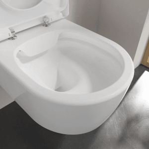 Villeroy & Boch Avento WC-Set, DirectFlush Tiefspüler in Alpinweiß mit SlimSeat WC-Sitz.