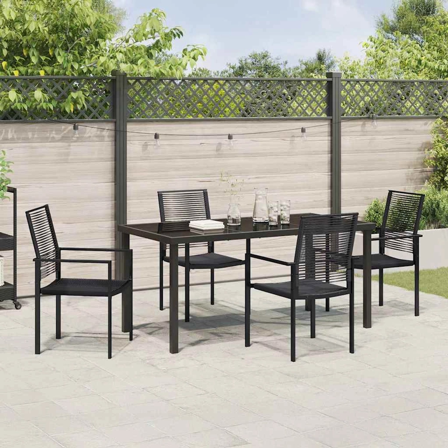 Schwarzes 5-teiliges vidaXL Garten-Esszimmer-Set aus PVC-Rattan für 4 Personen.