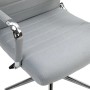 Detailansicht: Hellgrauer Svita Office Comfort Bürostuhl mit hoher Rückenlehne und Stoffbezug.