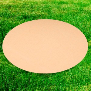 Rundes, beiges Poolvlies 140 g/m² für Pools Ø 3,5 m auf grünem Rasen.