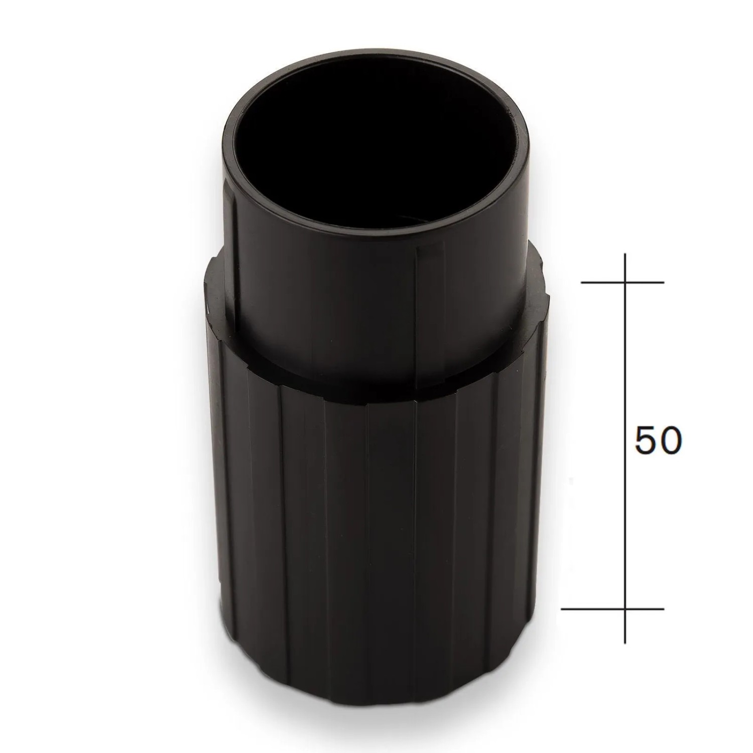 Schwarze SOTECH Sockelfußverlängerung 50 mm für Möbelbeine, gerippt, mit Maßangabe.