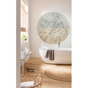 Komar Vlies Fototapete Dot Gazon, selbstklebend, Ø 125cm im Badezimmer.