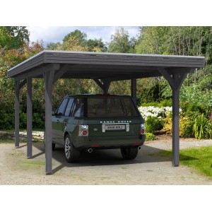Skan Holz Carport Spessart, schiefergrau, mit Auto. Einzelcarport mit Flachdach und sechs Pfosten.