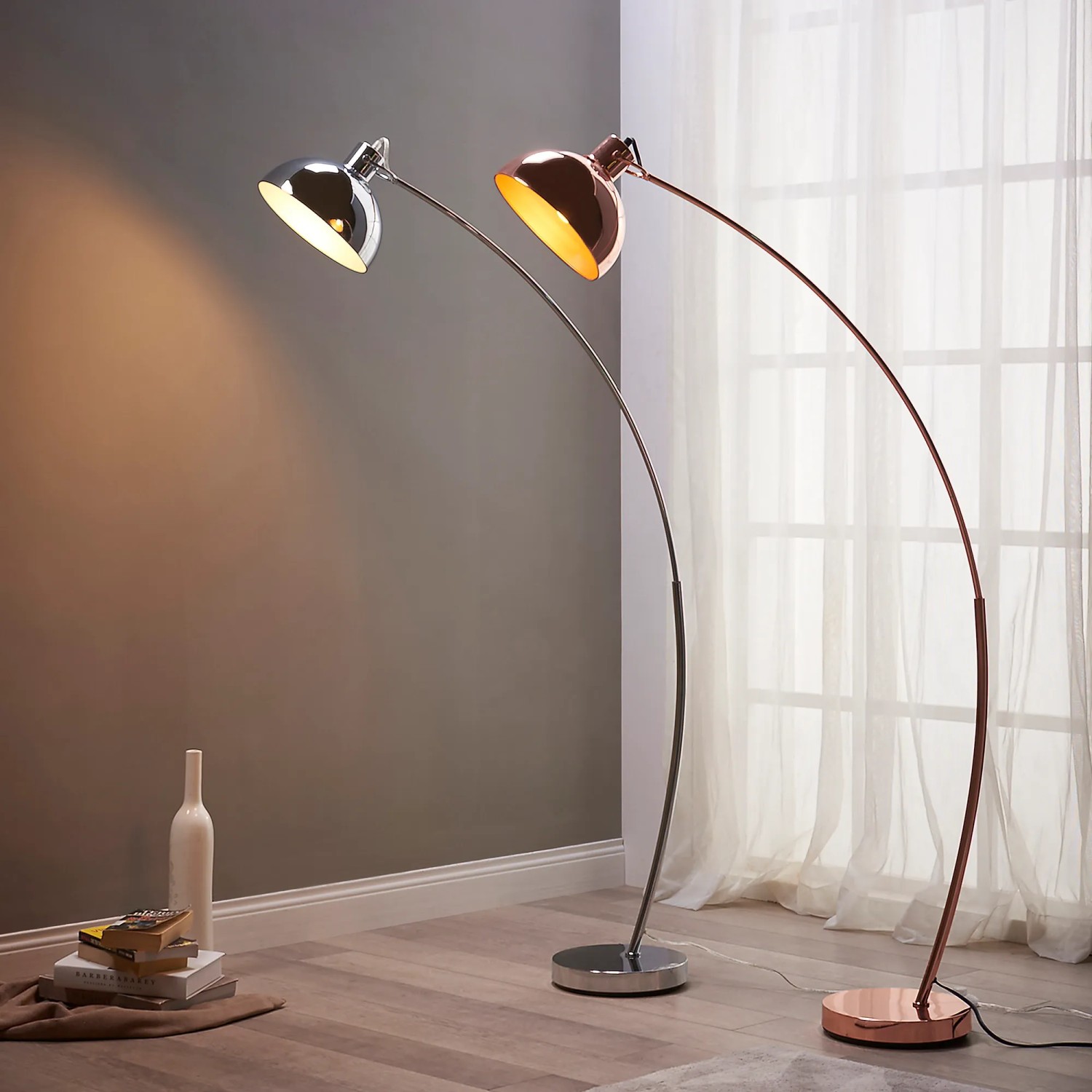 Teamson Home Arco Stehlampen: Roségold und Silber, Bogenleuchten mit Glockenschirm im Industrie-Stil.