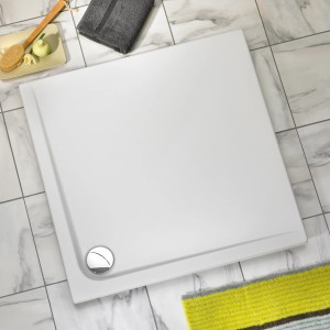 Quadratische, extraflache, weiße Ottofond Duschwanne Maui, 90x90 cm. Ideal für kleine Bäder.