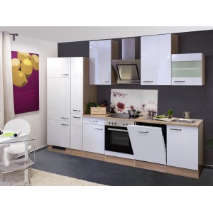 Moderne Küchenzeile Valero 310 cm in Hochglanz Weiß mit Eichenholz-Arbeitsplatte und Elektrogeräten.