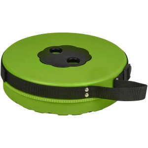 Faltbarer, höhenverstellbarer Campinghocker von Calima, grün, mit Tragegurt.