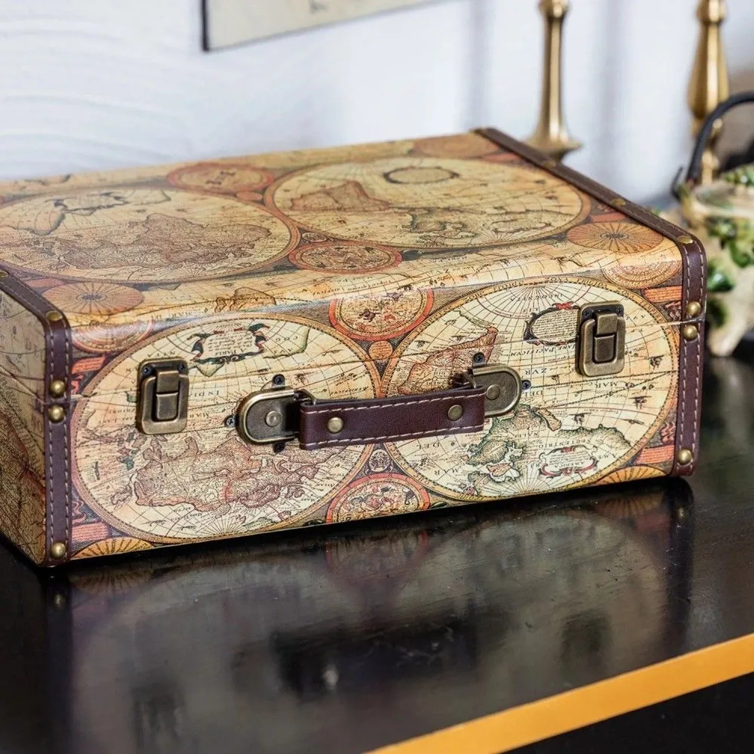 HMF VKO104 Vintage Vintage Koffer Truhe Holzkiste Holz 44 x 32 x 16 cm Deko Weltkarte Farbe