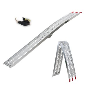 TRUTZHOLM klappbare Auffahrrampe, 228 cm lang, mit Spanngurt. Zubehör für Autoanhänger.