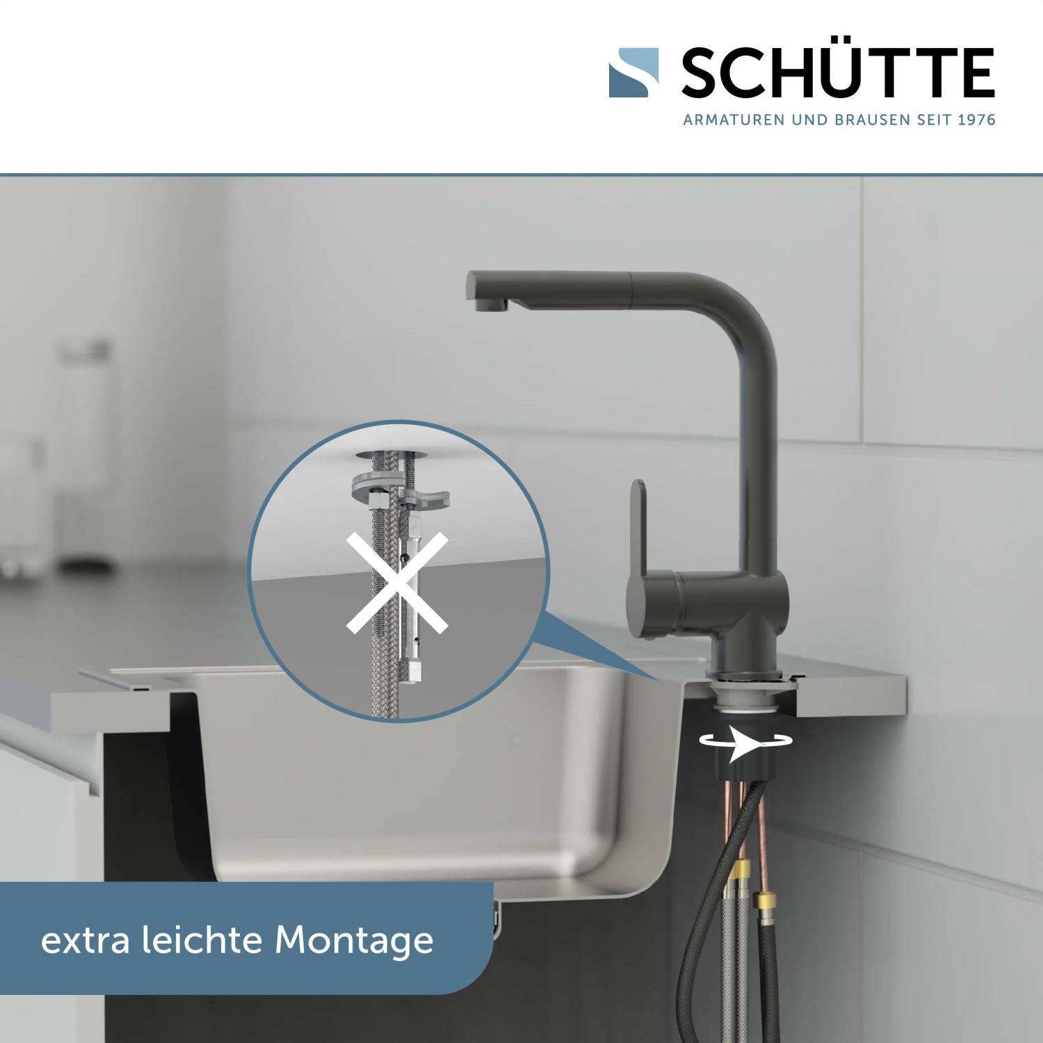 Schütte Spültischarmatur London Graphit Matt mit Auszug, Montage unter Spüle dargestellt.