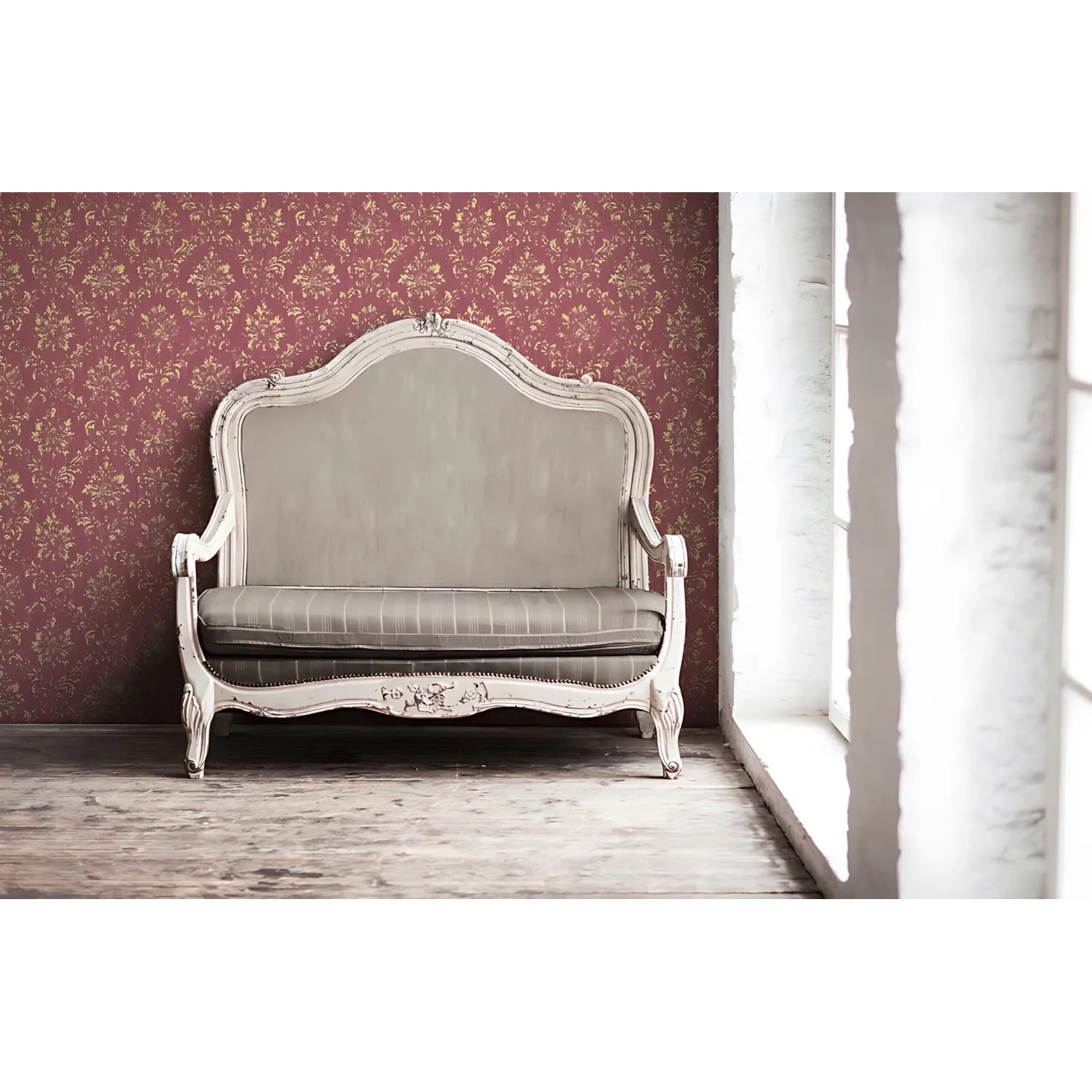 PROFHOME Barock Tapete in Rot und Gold mit dezentem Ornament-Muster.