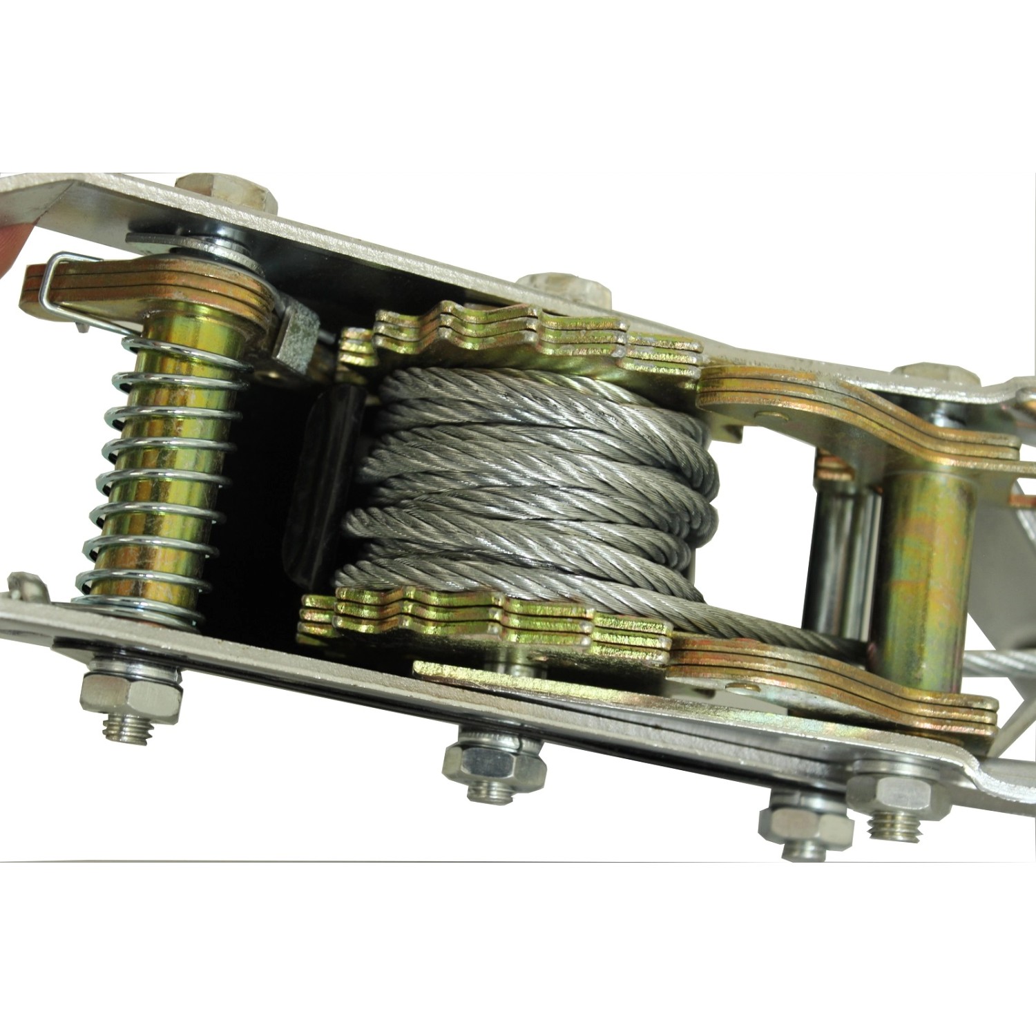 Detailaufnahme: TRUTZHOLM Seilzug 4t mit Ratsche, Drahtseil aufgewickelt.