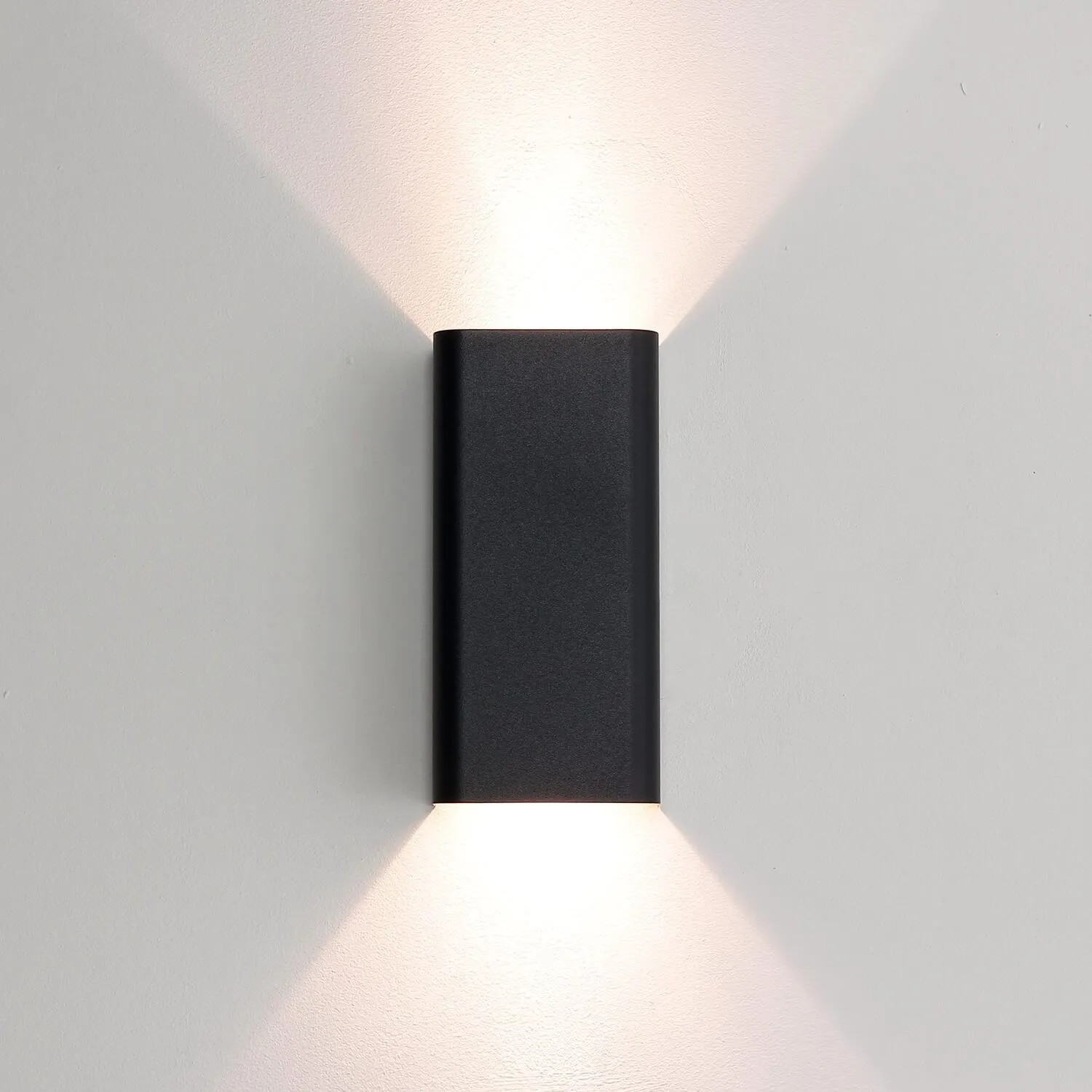 Moderne, graphitfarbene 2-flammige EASYLIGHT Wandlampe aus Metall für indirekte Beleuchtung.