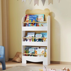 AIYAPLAY Kinder Bücherregal aus Holz in Bärenform, weiß-natur, mit 3 Ablagen voller bunter Kinderbücher.