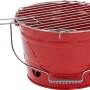 Roter Eimergrill, tragbarer Holzkohlegrill mit Grillrost und Tragegriff.