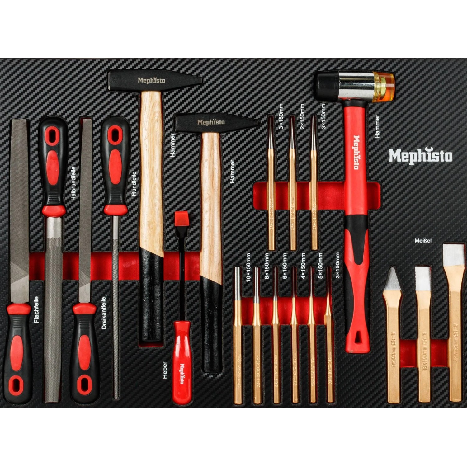 Werkzeug-Set im Mephisto Werkzeugwagen: Feilen, Hämmer, Meißel, Durchschläge und Schraubendreher.