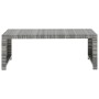 Grauer vidaXL Couchtisch aus Poly Rattan, Teil des 5-tlg. Garten Lounge Sets.