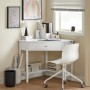 Weißer SoBuy Schreibtisch FWT31-W mit Schublade und Ablage im Arbeitszimmer.