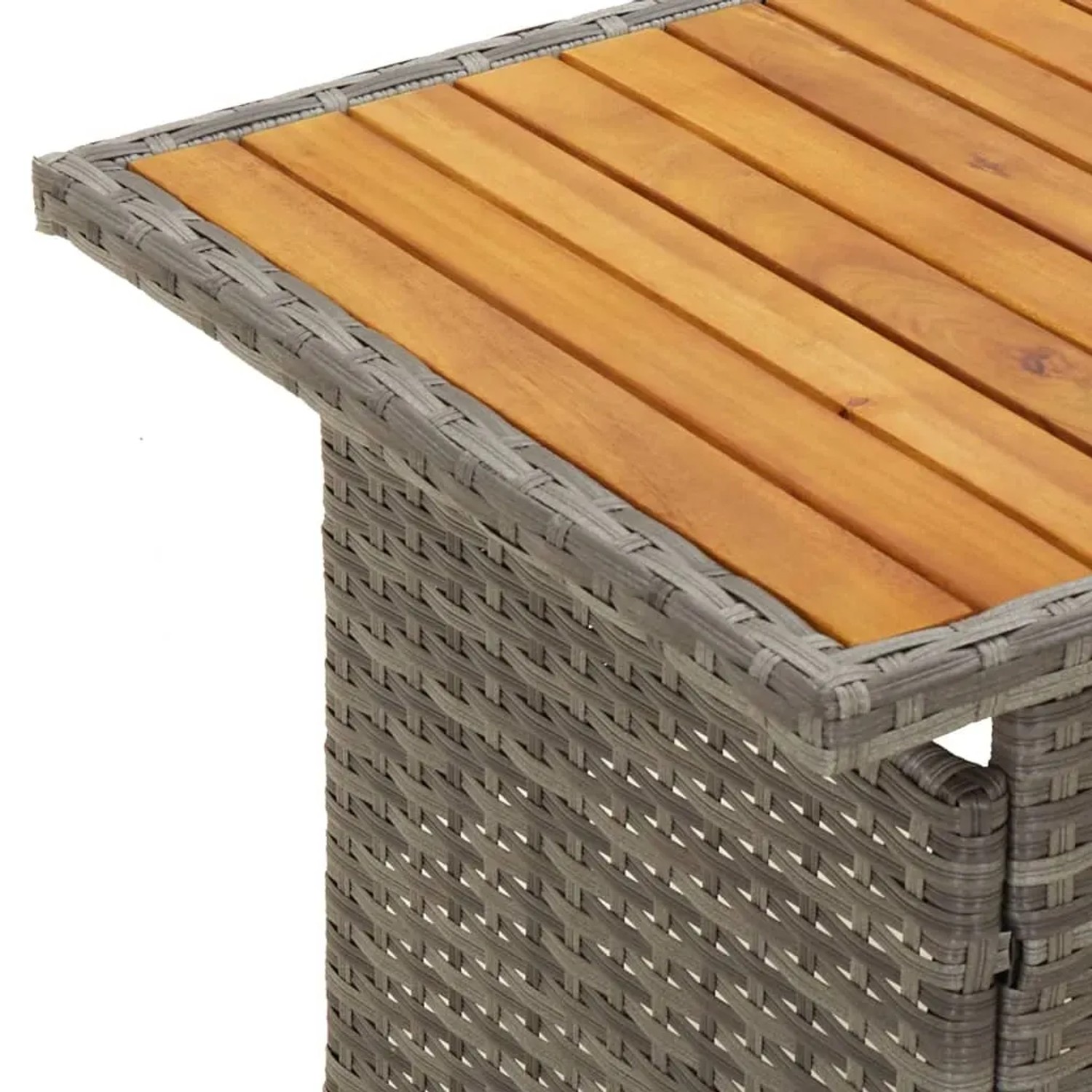 Detailansicht: Tisch des grauen vidaXL Garten Lounge Sets aus Rattan und Akazienholz.