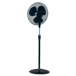 Schwarzer VORTICE Standventilator Gordon C40 mit verstellbarer Höhe und drei Geschwindigkeiten.