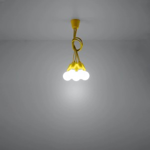 Gelbe Sollux Lighting Hängeleuchte Diego 5 mit fünf Leuchten für Kinder- oder Wohnzimmer.