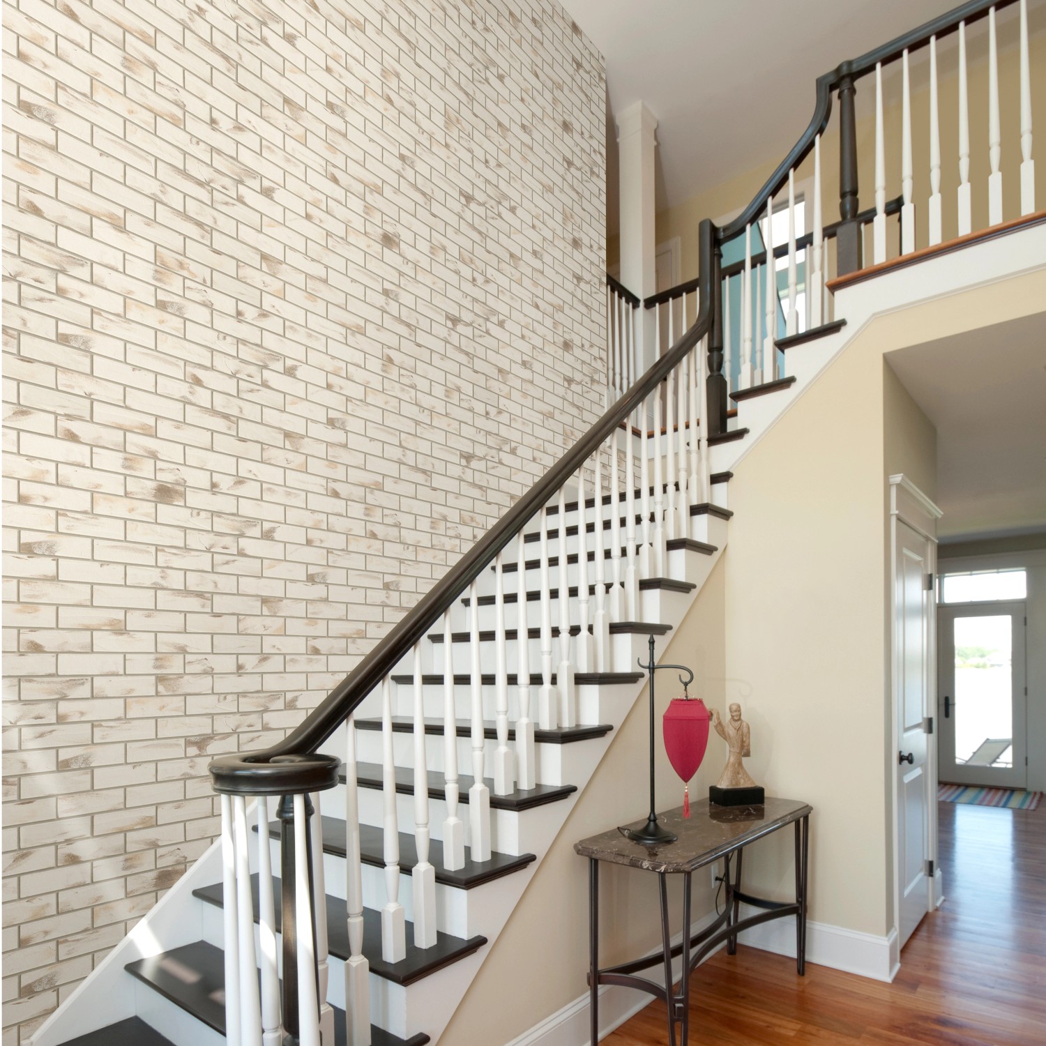 Wandgestaltung mit Elabrick Verblender Sevilla, 7,1x24 cm, imitiert Steinoptik im Innenraum.