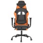 Gaming-Stuhl in Schwarz und Orange mit Fußstütze und Massagefunktion.