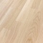 Detailaufnahme einer unbehandelten Eichenholzstufe der Treppe Kos.