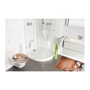 Sanilo Badteppich Maritime 70x110 cm im Badezimmer mit maritimen Deko-Elementen.