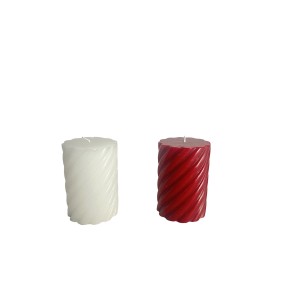 Boltze Stumpenkerzen Wrap, Ø 7x10 cm, in Rot und Weiß für stimmungsvolle Weihnachtsdeko.