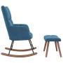 Blauer Samt Schaukelstuhl mit Hocker. Bequemer Relaxsessel mit Holzgestell und Fußhocker.